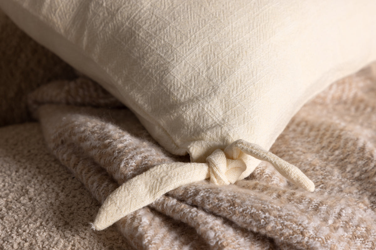 Nora Kissenbezug 40 x 40 Weiß