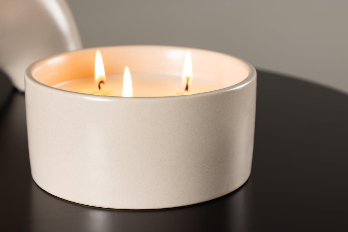 Douglas Duftkerzen 13 cm Beige