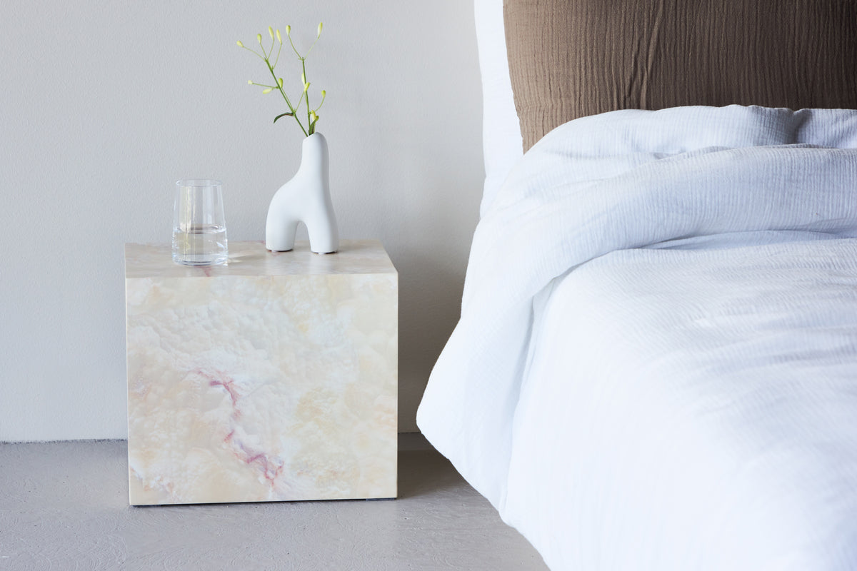 York Beistelltisch Nachttisch 35 x 25 Beige