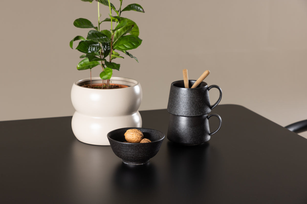 Alfons & Polar Esszimmerstuhl Schwarz + Rechteckiger Esstisch 75 x 75 Schwarz