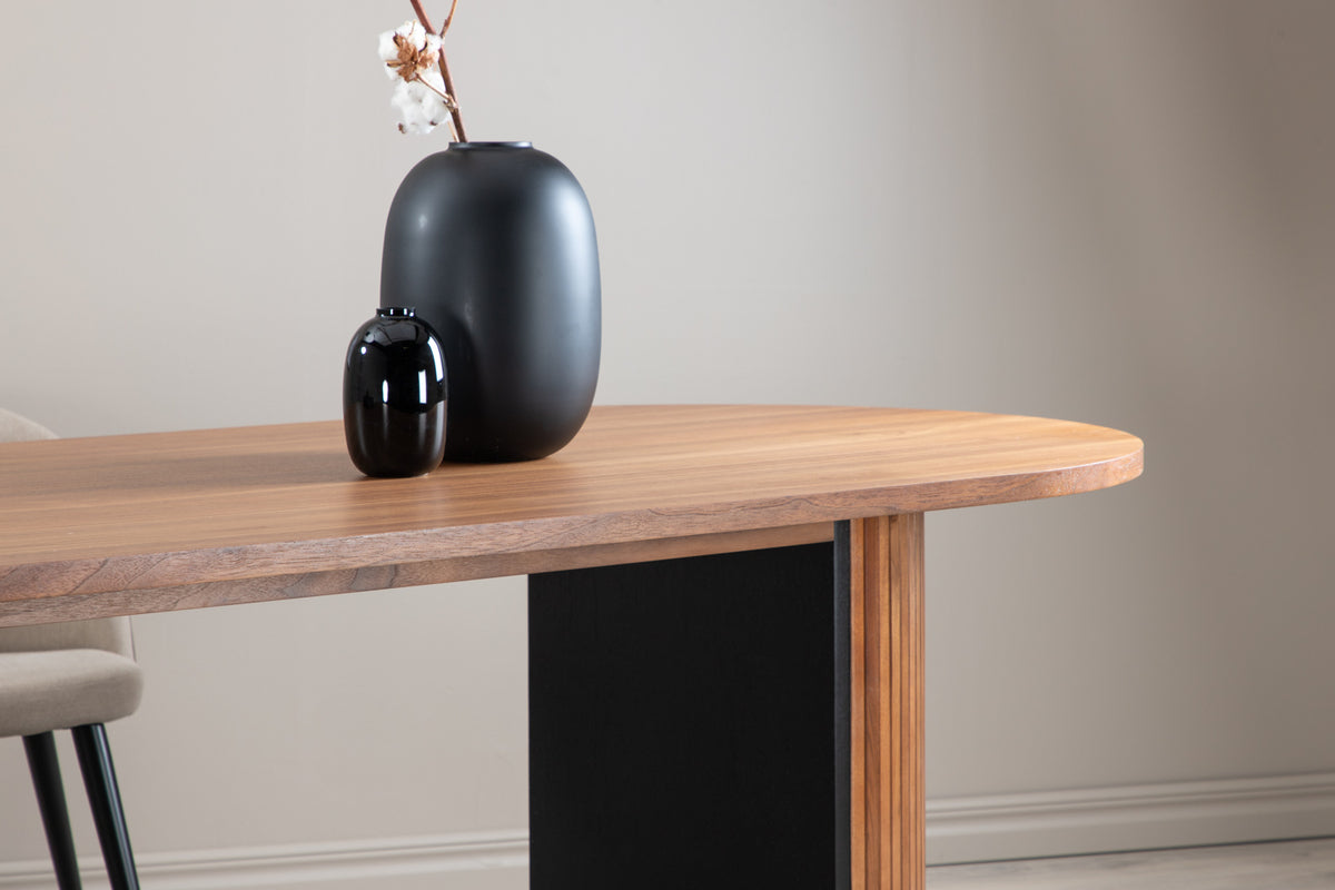 Bianca Ovaler Esstisch 200 x 90 Walnuss