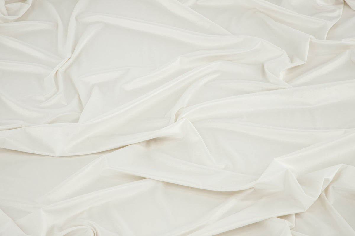 Mary Vorhang 250 x 135