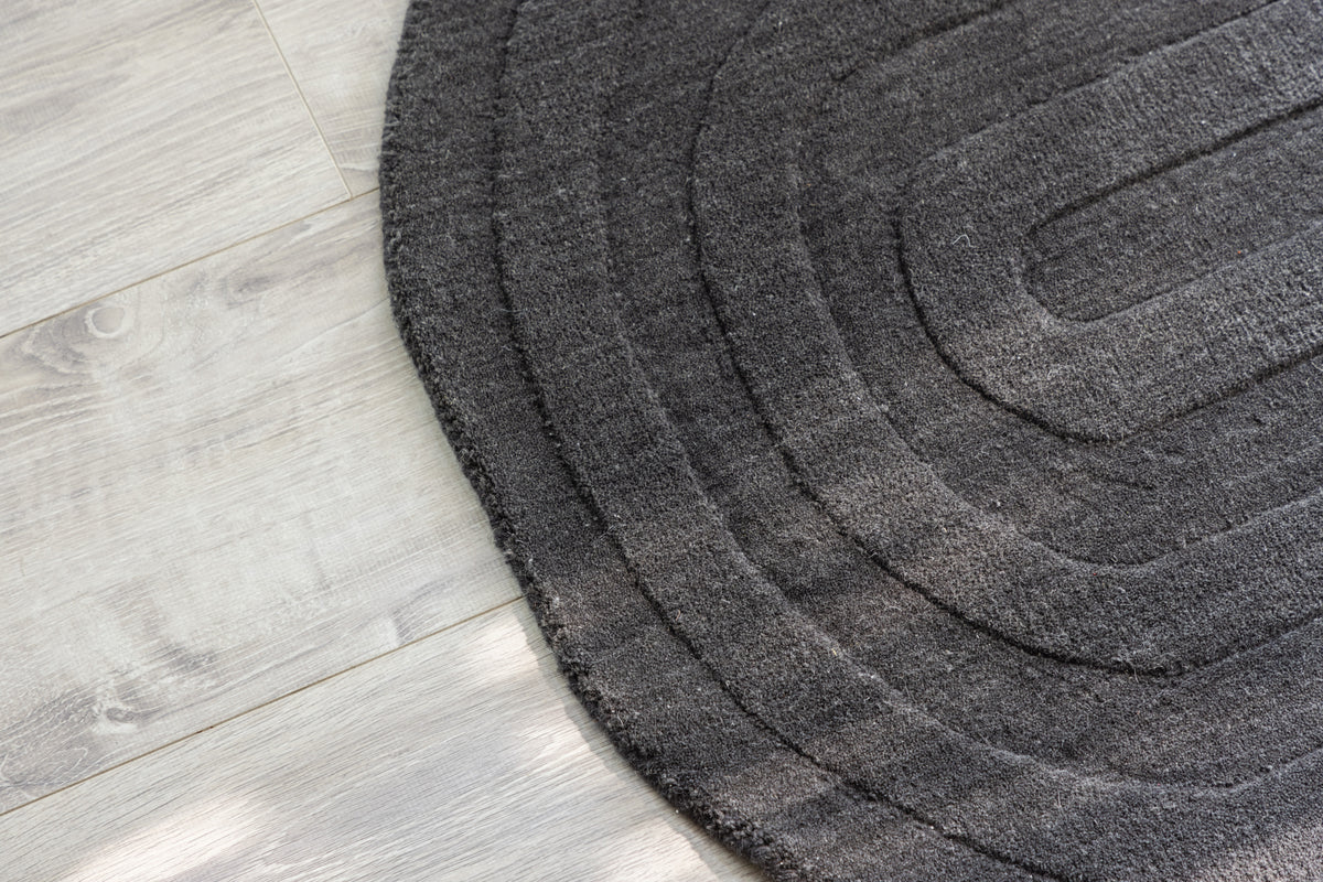 Nora Ovaler Teppich 80 x 50 Schwarz