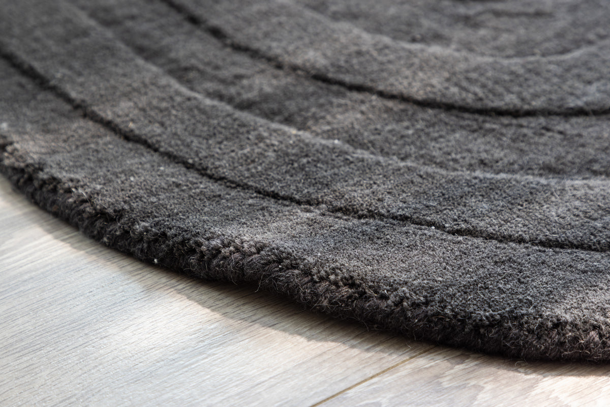 Nora Ovaler Teppich 80 x 50 Schwarz