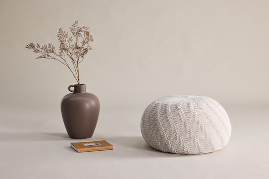 Ted Pouf Hocker 45 x 45 Offwhite