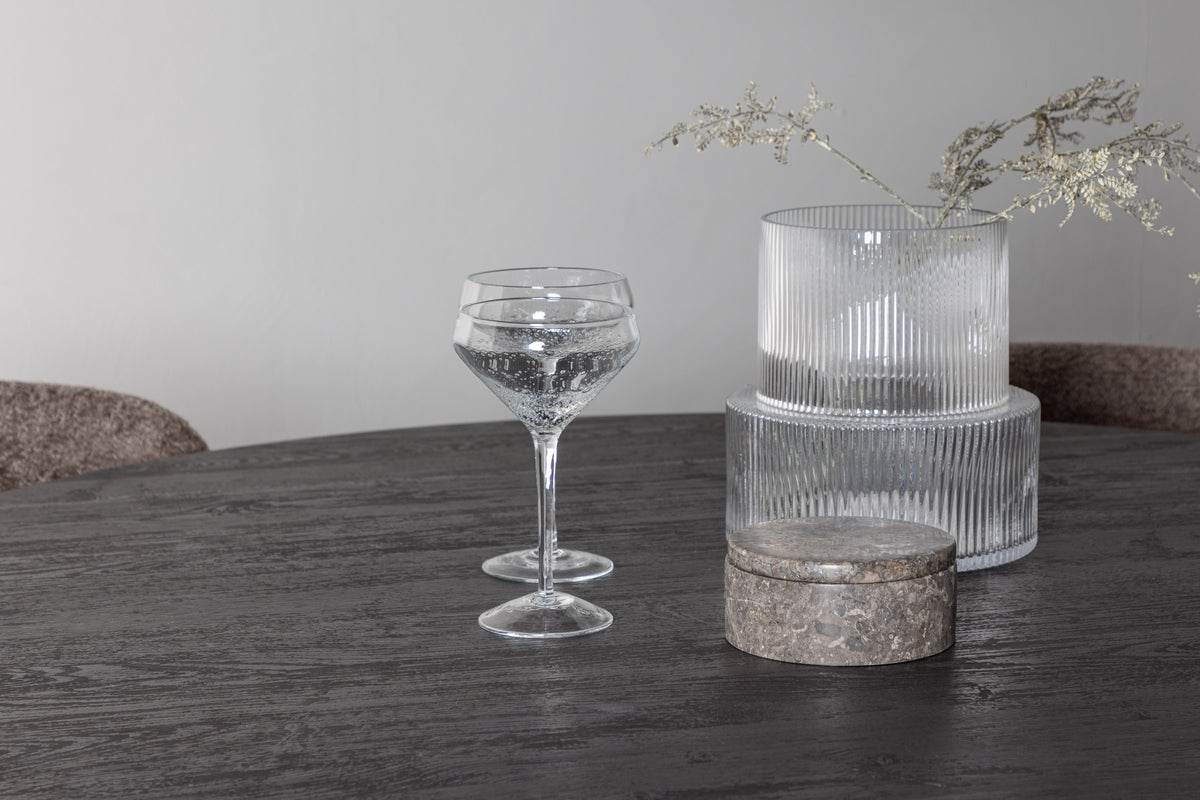 Modesto & Lanzo Esszimmerstuhl 2er-Pack Braun + Runder Esstisch 120 cm Mocca